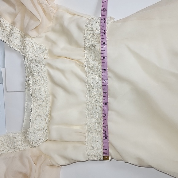 Lorrie Deb Vintage 60s Wedding  Dress/ 5/6 (S) - Picture 6 of 15